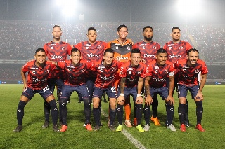 Hay avances positivos para el regreso de los Tiburones, asegura gobernadora