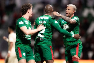 ¿Qué ligas de futbol se mantienen activas en pleno día de Navidad?