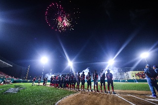 El Águila presenta su nuevo cuerpo técnico para la Liga Mexicana de Softbol