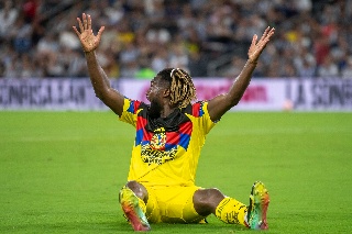 ¡En un juego del América! Estrenan la millonaria tecnología de fuera de lugar (VIDEO)