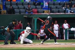 Posponen segundo juego entre El Águila de Veracruz y Naranjeros ¿Cuándo se juega?