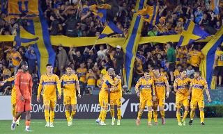 Tigres cumple, golea y avanza de ronda en la Concachampions