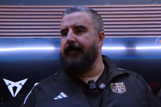 ¡No duró nada! Despiden a Álvaro Morales tras solo dirigir UN partido como DT