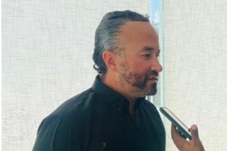 Toño de la Fuente condena violencia en canchas de Veracruz