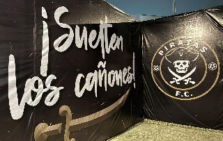 Estadio Luis Pirata Fuente cambia de imagen tras la llegada de Piratas F.C.