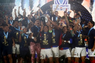 DT mexicano se corona campeón en El Salvador