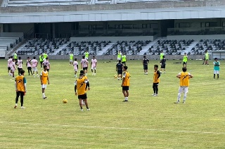 ¡Joyitas! Así son las primeras indumentarias de Piratas FC (FOTOS)