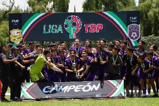 ¡El Monstruo Morado se quedó la gloria! Racing de Veracruz es campeón de la Liga TDP