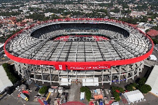 Vecinos del Estadio Azteca ya hacen negocio con estacionamientos para el Mundial 2026