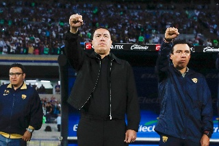 Oficial: Después de un gran torneo, Efraín Juárez se va de Pumas 