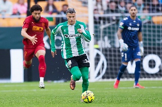 Nelson Deossa se va del Real Betis