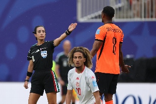 Portando los colores de México, Katia Itzel García hace historia en el Mundial 2026