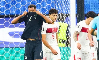 Estados Unidos cae vs Turquía pero le alcanza para ser líder de grupo en el Mundial 2026