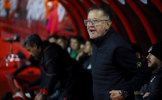 Juan Carlos Osorio en pláticas para volver a la Liga MX