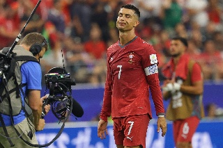 Cristiano hace berrinche y se va de la selección tras declaraciones del DT (VIDEO)