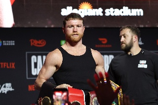 Tensión total entre 'Canelo' Álvarez y Mbilli previo a su combate