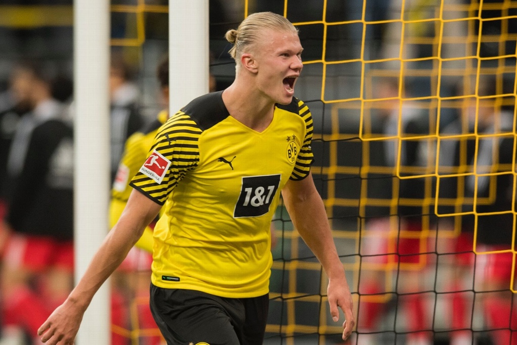 Haaland se luce con doblete en triunfo del Dortmund