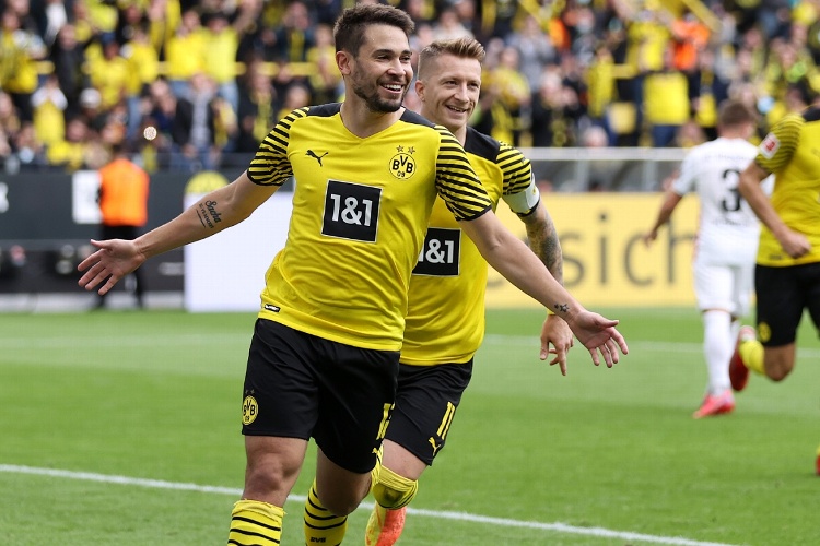 Sin Haaland, Borussia Dortmund gana y se acerca al liderato 
