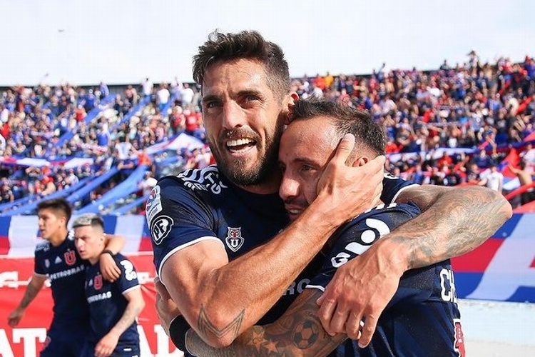 Club histórico de Chile se salva del descenso con agónico triunfo
