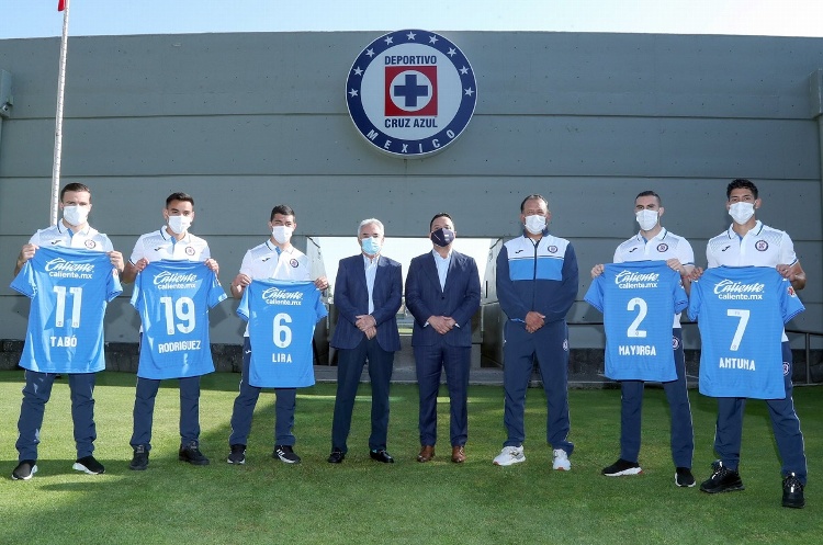 Cruz Azul presenta a sus refuerzos para el Clausura 2022