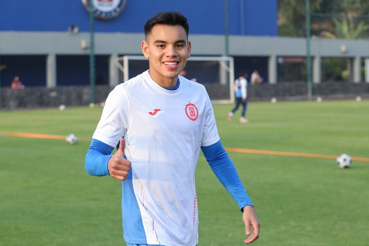 'Charly' Rodríguez quiere triunfar en Cruz Azul e irse a Europa