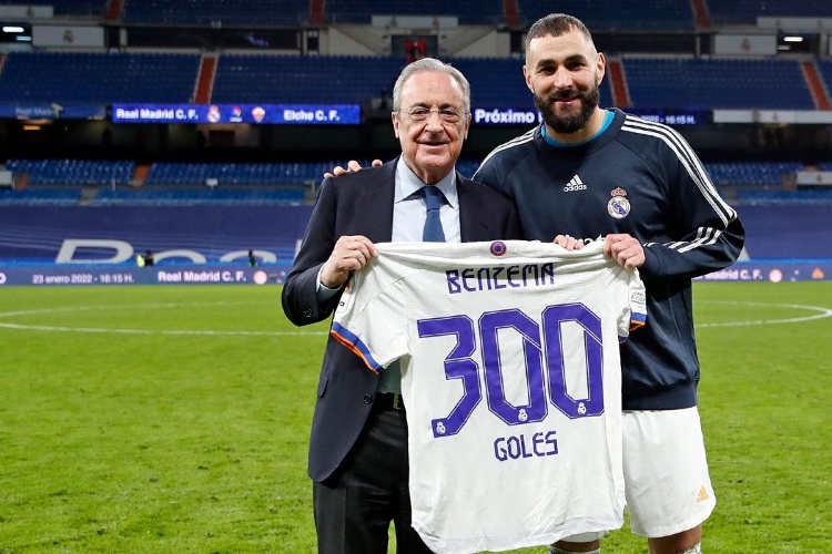 Benzema llega a los 300 goles con el Madrid