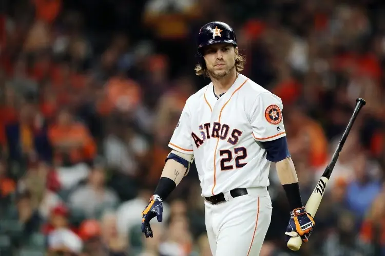 Josh Reddick llega a Monclova