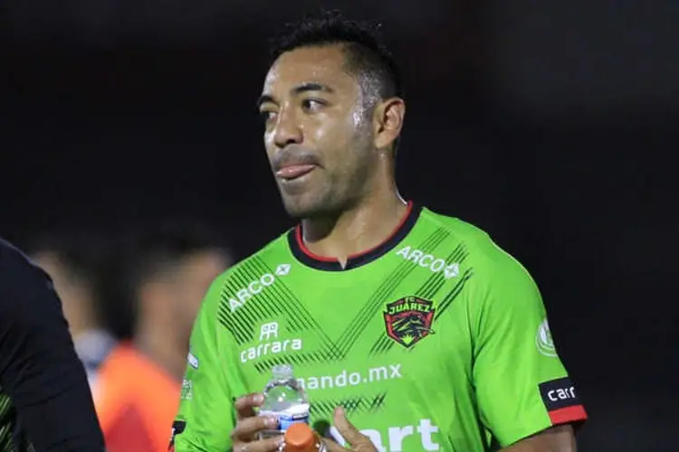 Marco Fabián demanda a Juárez  