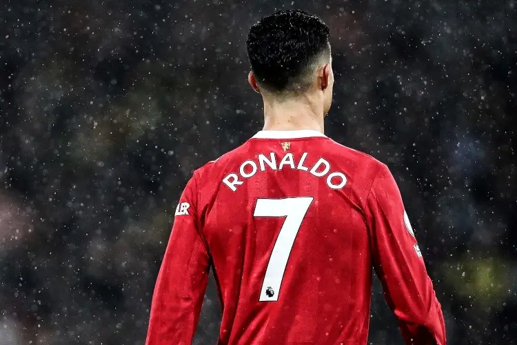 Cristiano lo tiene decidido y se va del Manchester United