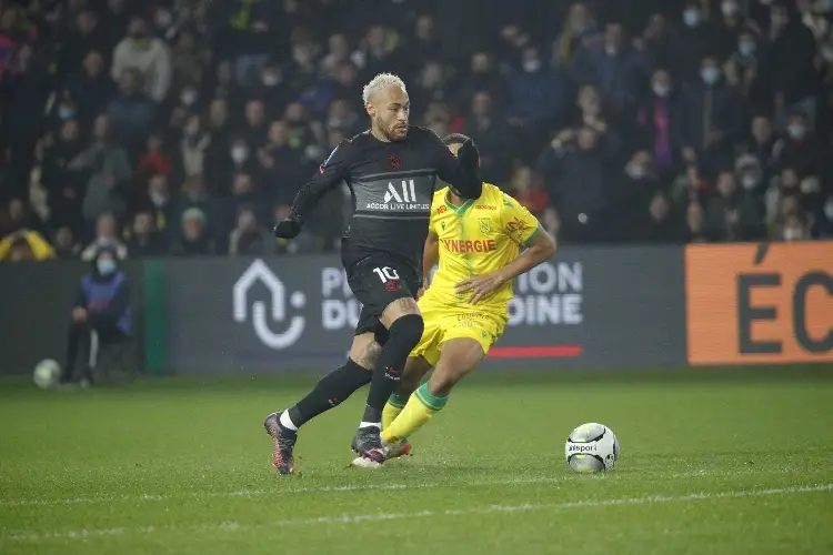 PSG es goleado por el Nantes en la Ligue 1