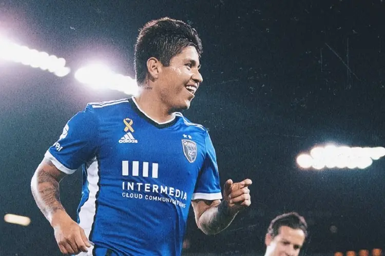 'Chofis' López anota gol en el inicio de la MLS (VIDEO)