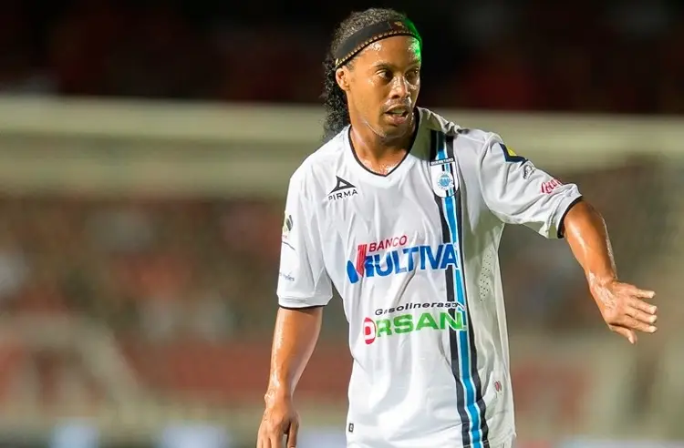 Ronaldinho volverá a México