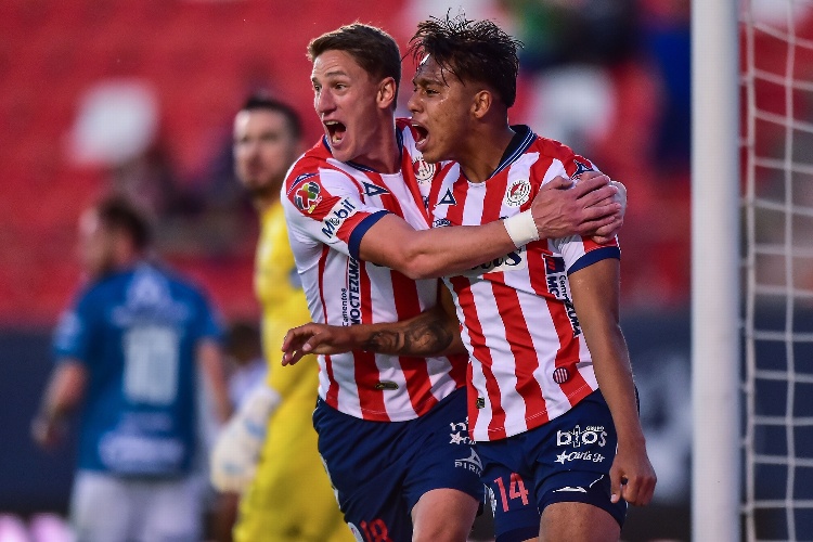 Agónico gol de San Luis le quita el liderato al Puebla