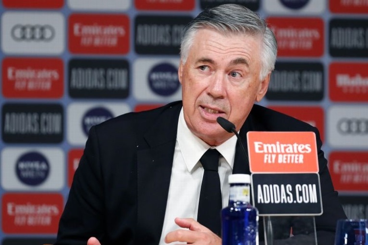 Ancelotti pide disculpas a la afición tras ser goleados