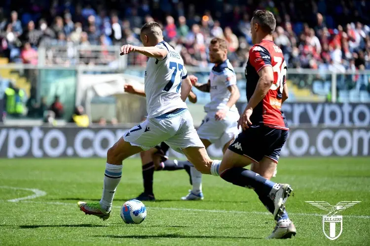 Golean al Genoa de Johan Vázquez