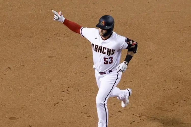 DBacks remonta para vencer a los Astros