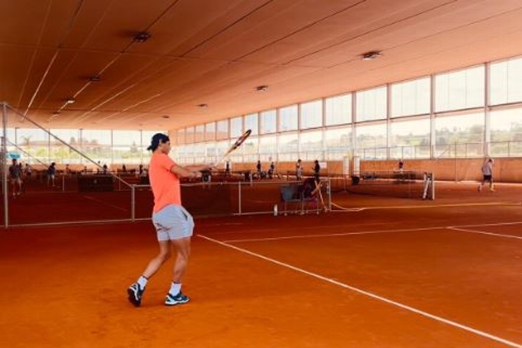 Nadal reaparece y apunta a Roland Garros
