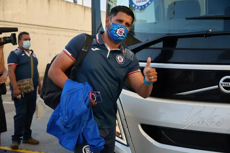 Ex auxiliar de Cruz Azul revela detalles de su detención