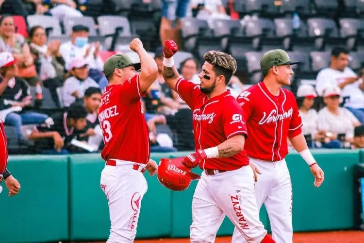 El Águila se impone a Leones y empareja la serie