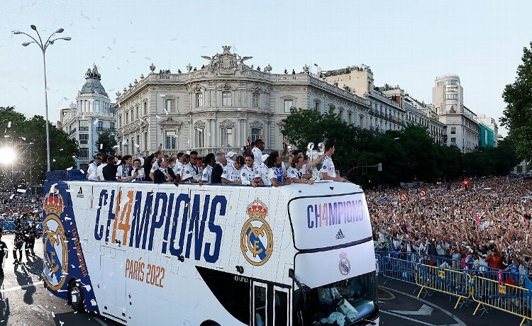 Así fue la celebración en Madrid tras ganar la Champions (VIDEO)
