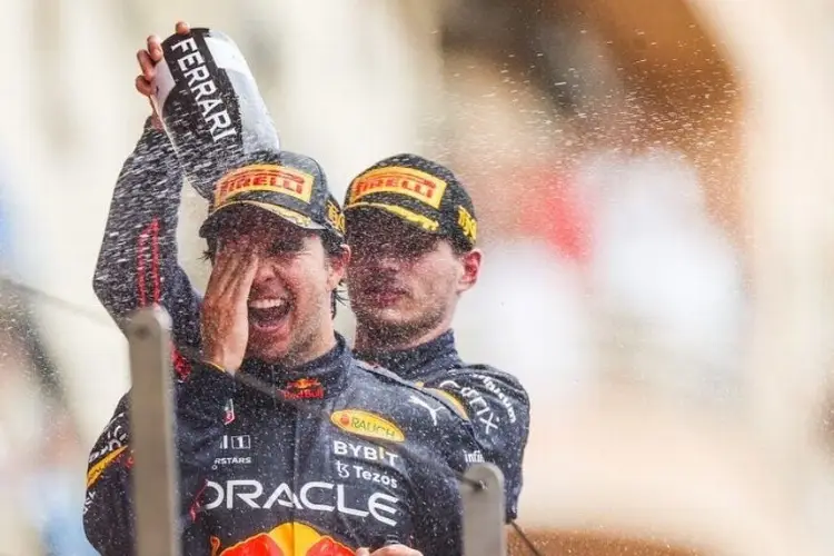 AMLO felicitó a ‘Checo’ Pérez por triunfo en GP de Mónaco