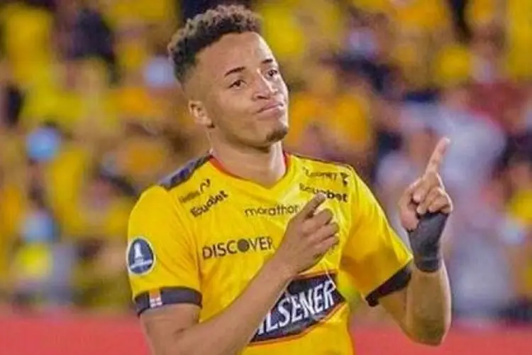 León fichará al jugador más polémico de Ecuador