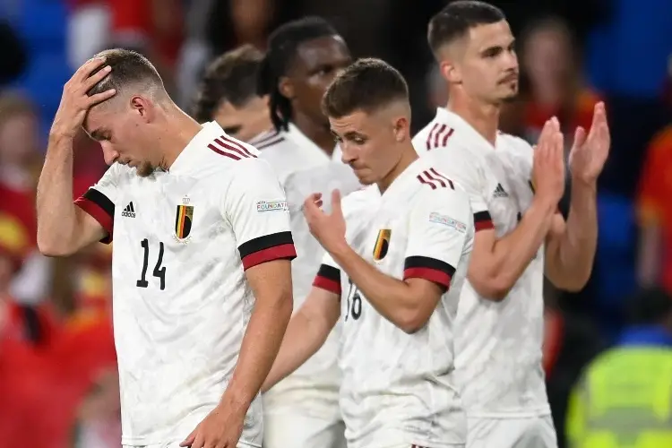 Bélgica desaprovecha oportunidad y empata con Gales