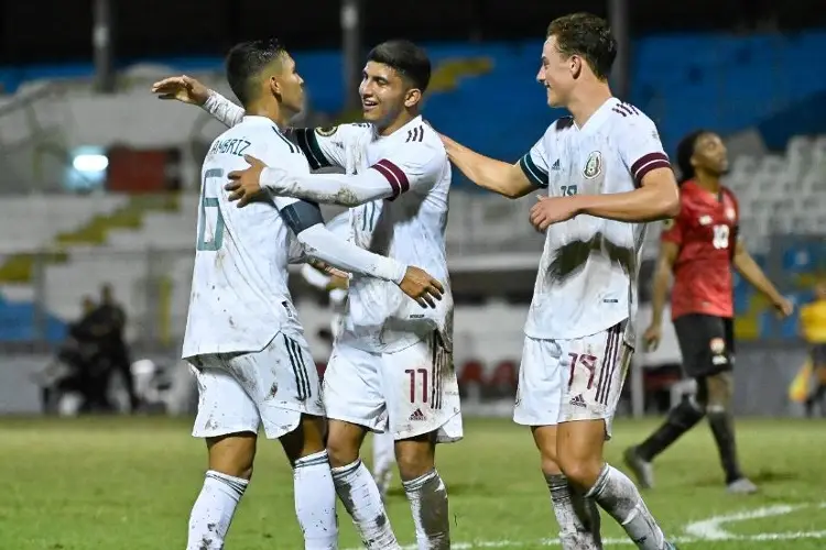 México gana y califica a Octavos de Campeonato Concacaf 