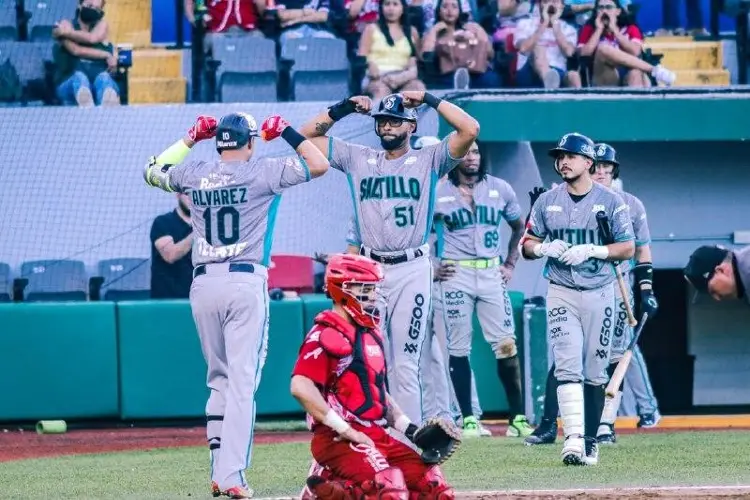 Saraperos pega primero en la serie contra El Águila