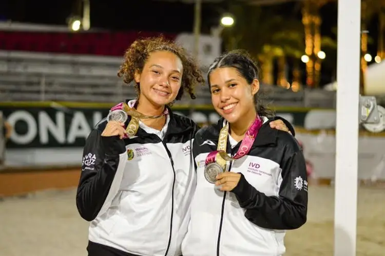Cierre dorado para Veracruz en el voleibol de playa de Nacionales Conade