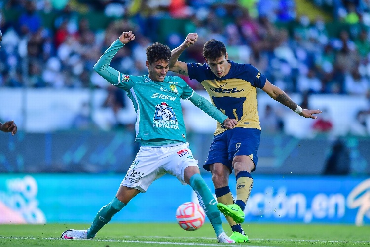 León viene de atrás y rescata valioso empate ante Pumas