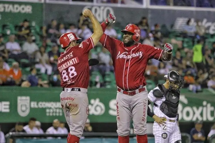 El Águila empata la serie contra Leones