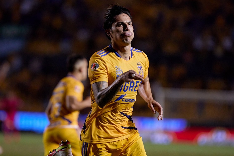 Oficial: Carlos Salcedo llega a FC Juárez