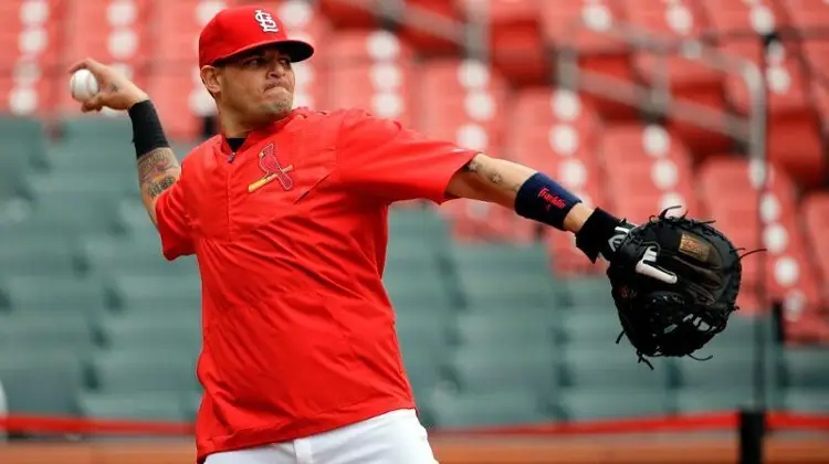 Yadier Molina se rehabilita en Ligas Menores